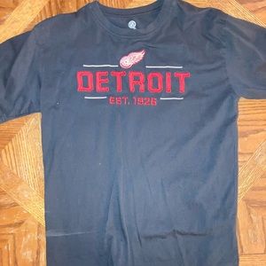 Detroit Redwings shirt